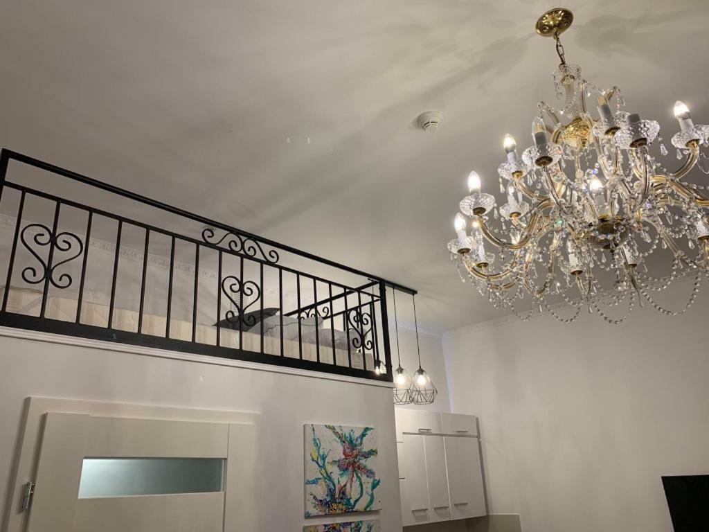 Charming Studio Apartment In The Heart Of The Jewish District! Krasków Εξωτερικό φωτογραφία